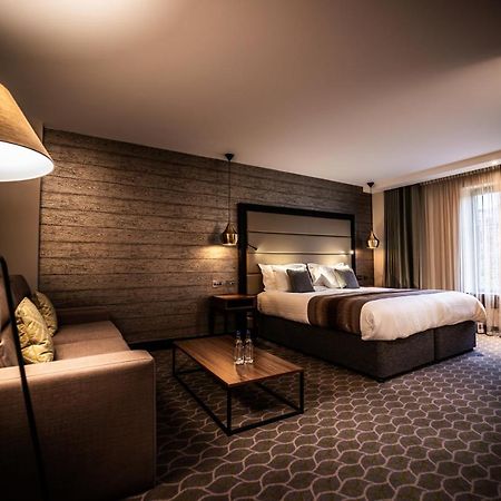 The Warwickshire Hotel And Country Club Leek Wootton エクステリア 写真